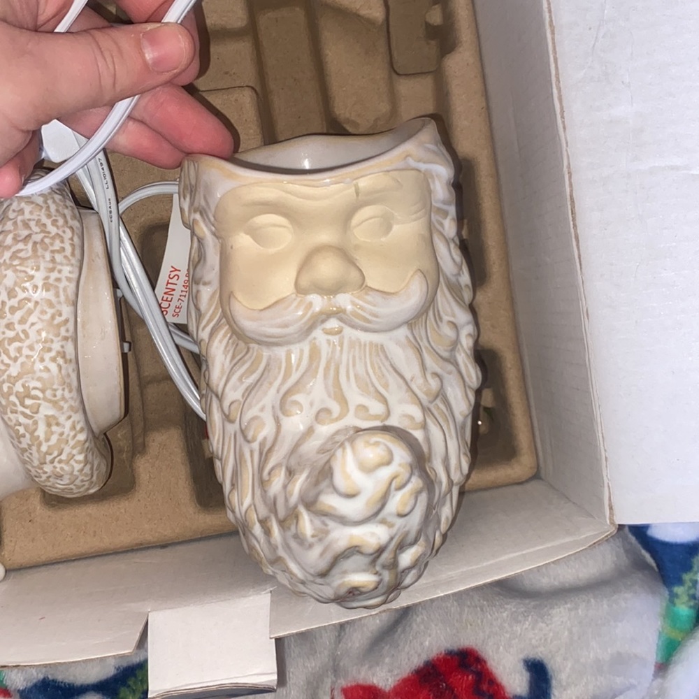 Scentsy Santa Warmer